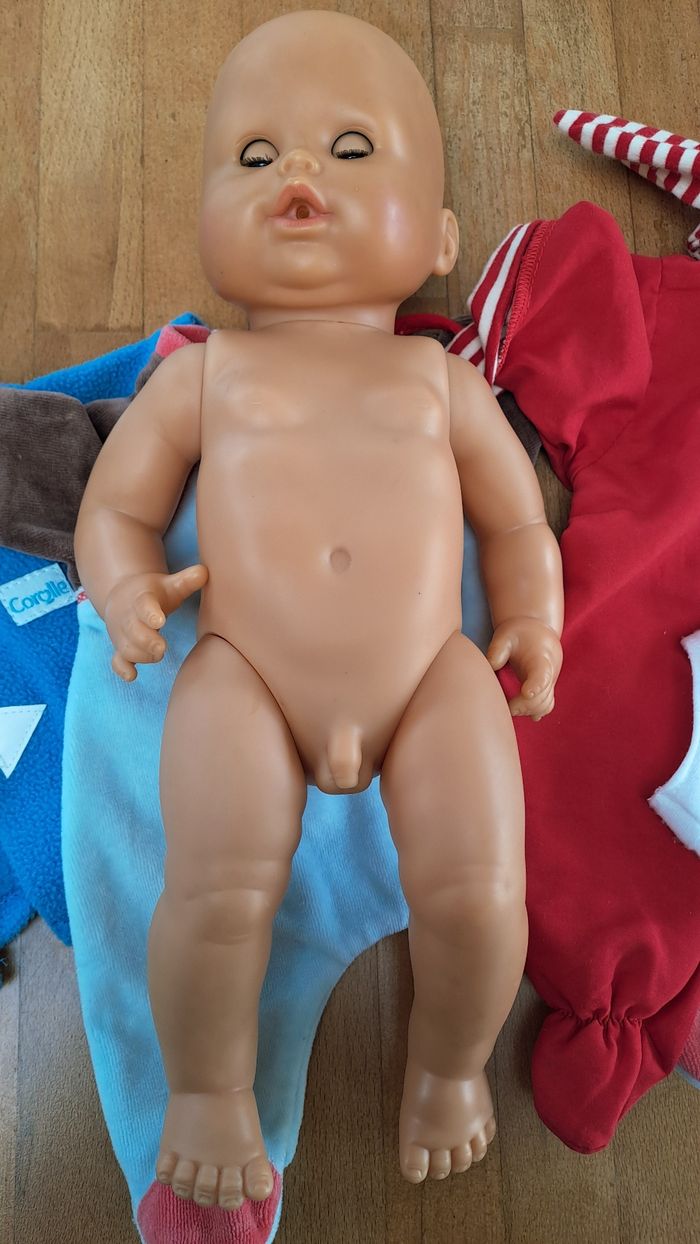 Poupon bébé Corolle et ses habits - photo numéro 6