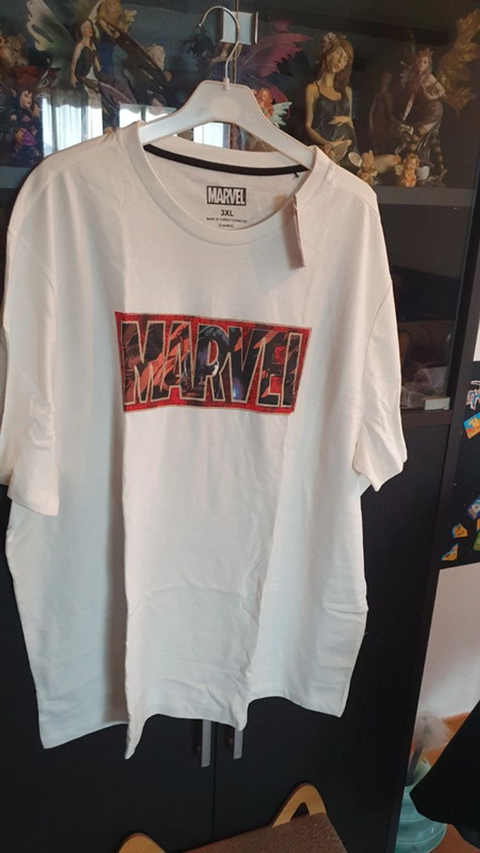 T-shirt Marvel taille XXXL - photo numéro 2