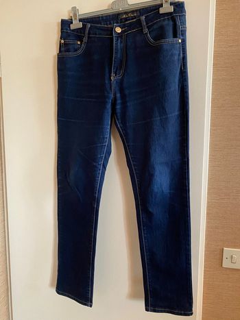 Jean bleu taille 42