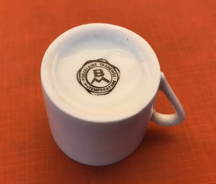 5 Tasses / Soucoupes à café Limoges Porcelaine BM Porcelaine Française - photo numéro 6