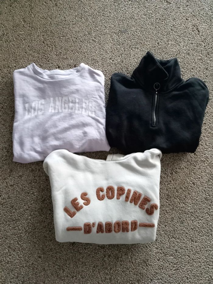 Lot de 3 sweats dont 1 à capuche taille xs