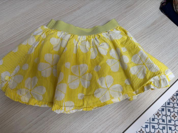 Jupe qui tourne jaune Obaibi taille 23 mois - photo numéro 4
