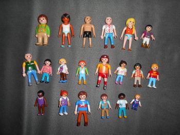 Lot de personnages Playmobil