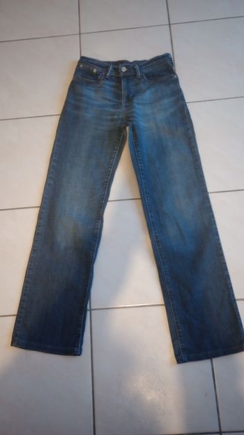 Jean Levi's 27x32