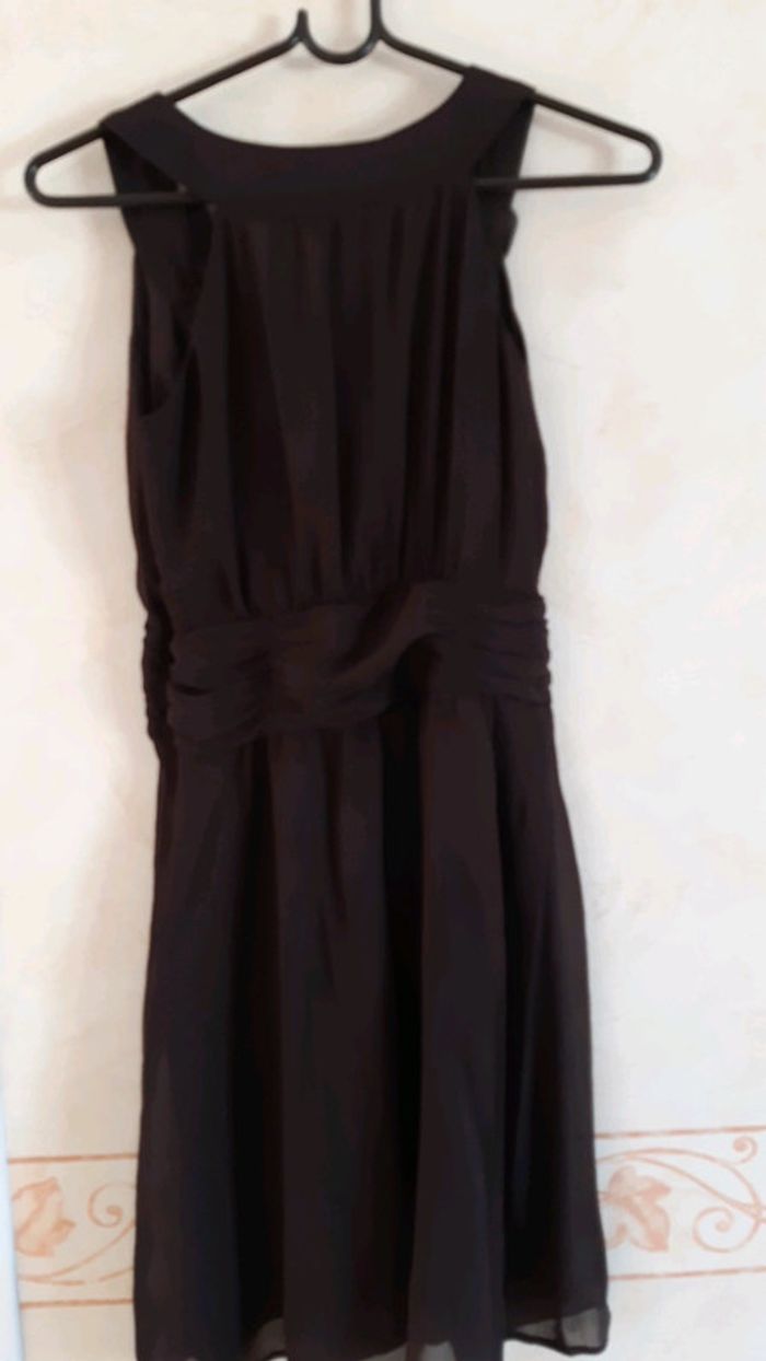 Robe de cérémonie taille 38 - photo numéro 3
