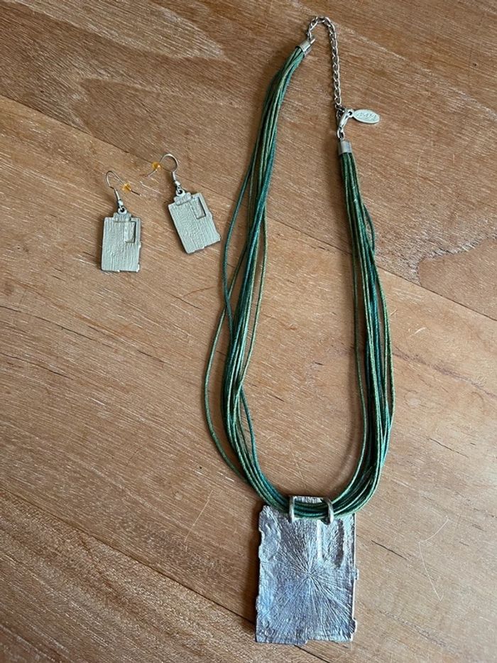 Parure collier et boucles d’oreilles Eva - photo numéro 3