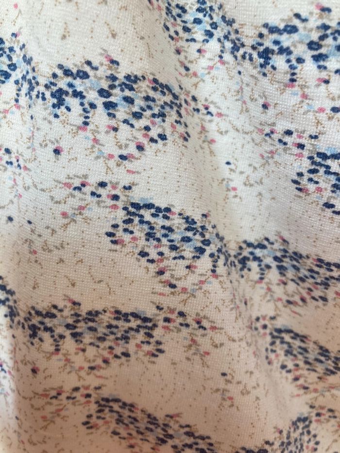 T-shirt taille s - photo numéro 2