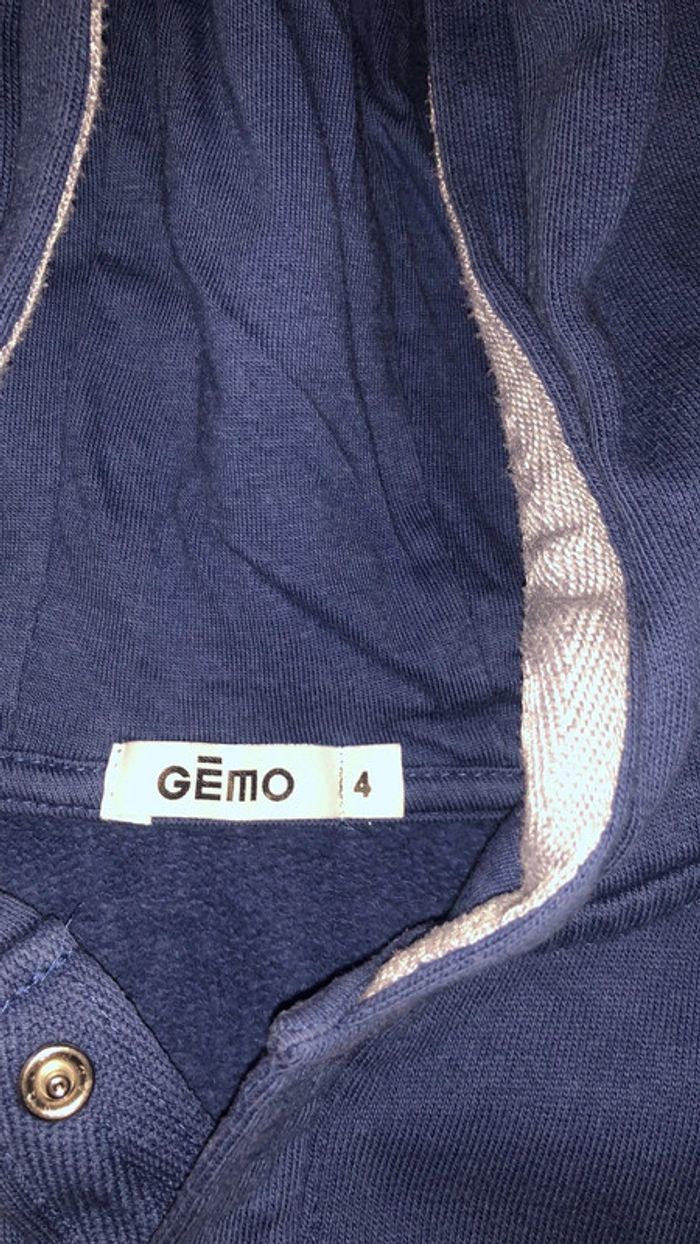 Sweat-shirt a capuche 4 ans - photo numéro 4