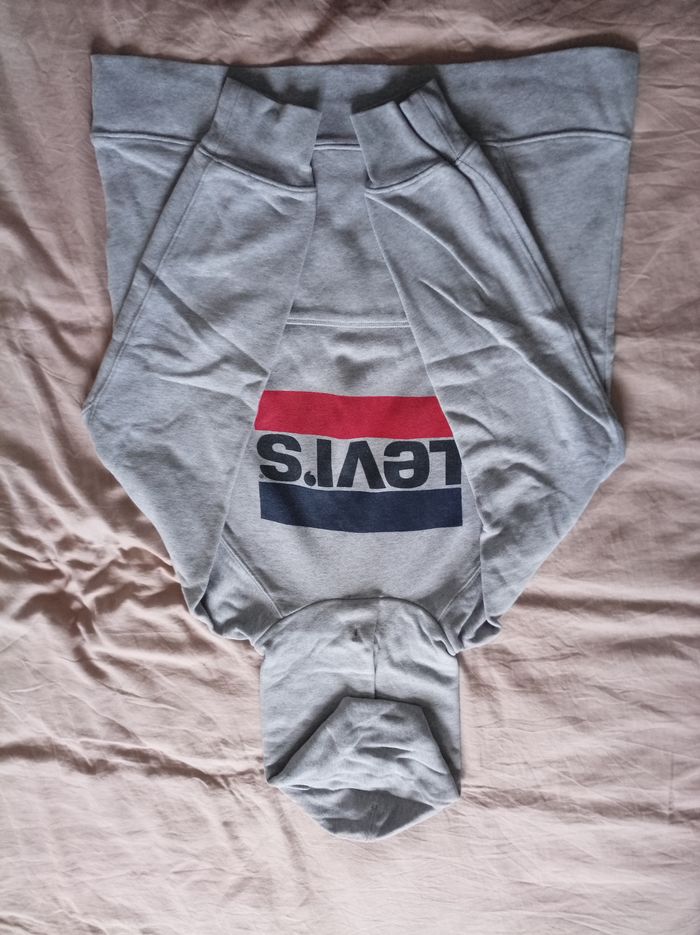 Sweat à capuche