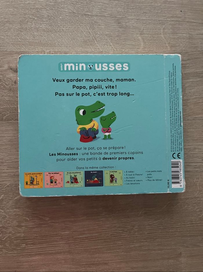 Livre sur le pot  minousses - photo numéro 2
