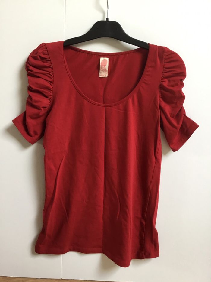 T-shirt Zara taille M TBE