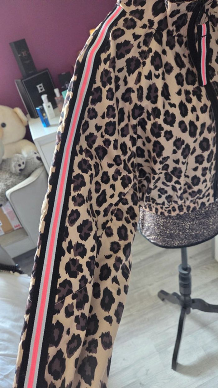 Veste de chez Jennyfer en taille XS - photo numéro 5