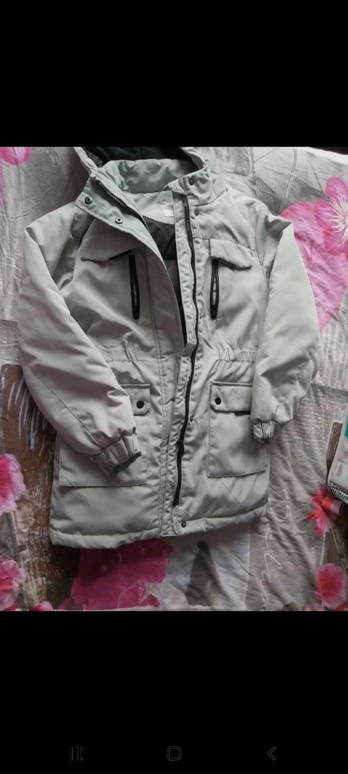 Manteau taille 10/11 ans 146cm primark - photo numéro 1