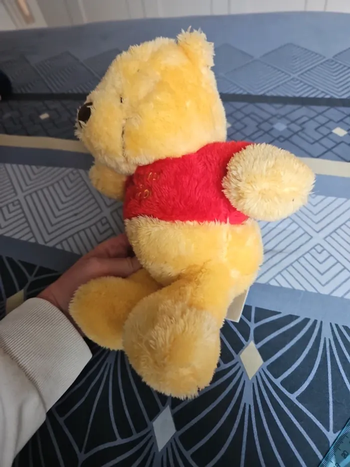 Peluche Winnie the pooh 28 cm - photo numéro 2