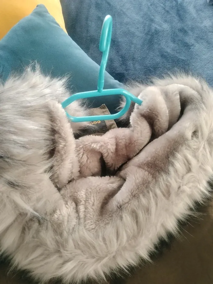 Manteau sans manches - photo numéro 4