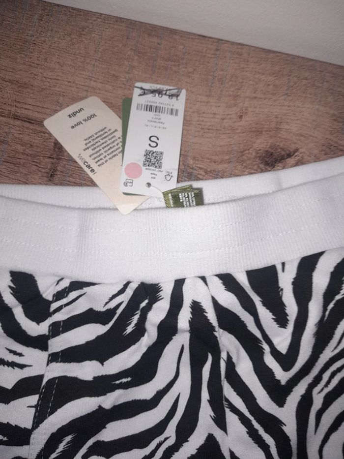 Shirt roi lion 🦁 s neuf femme - photo numéro 3
