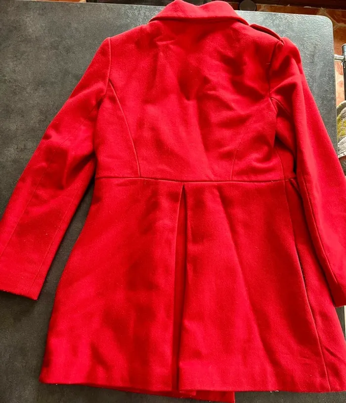Manteau rouge - photo numéro 5