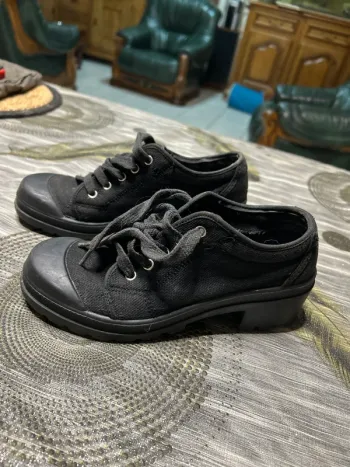 Chaussures en toile