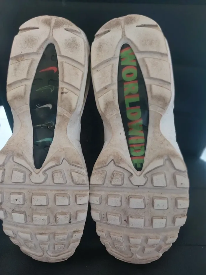 Baskets Nike Worldwide - photo numéro 6