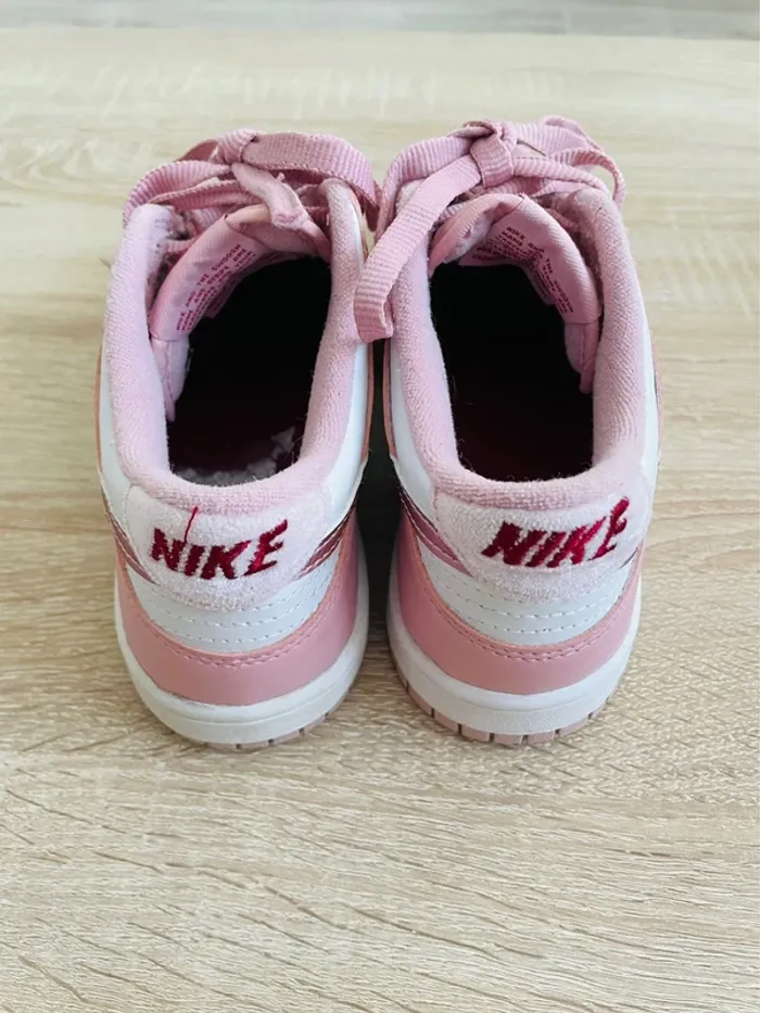 Nike Dunk Low Sneaker 35,5 - photo numéro 5