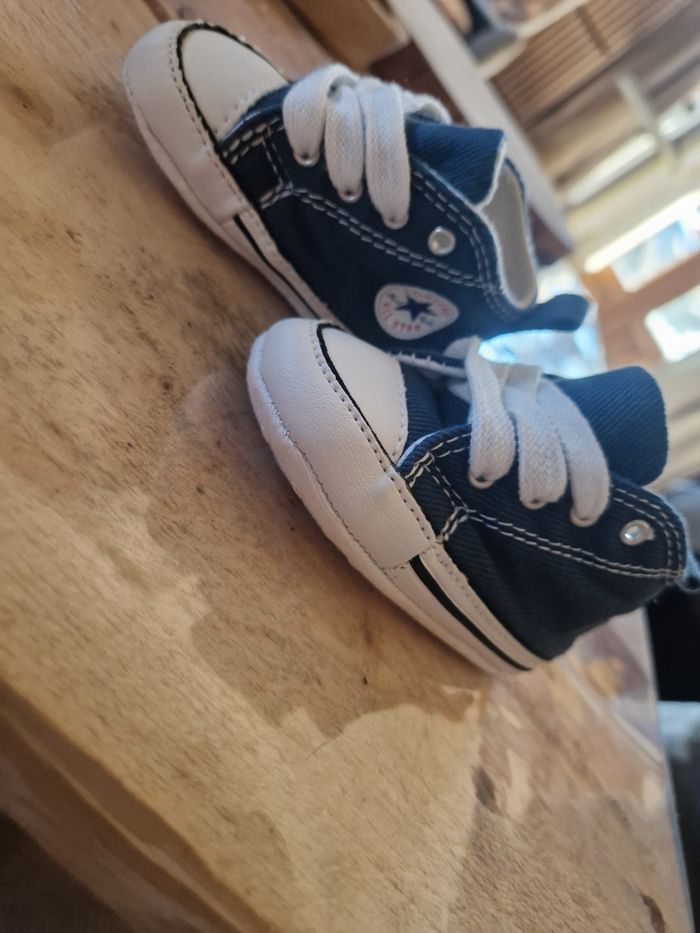 Converse bleu bébé - photo numéro 1
