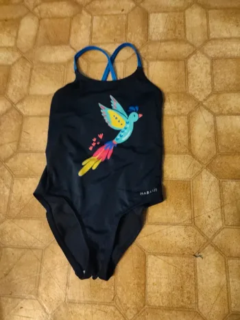 Maillot de bain nabaiji 5/6 ans