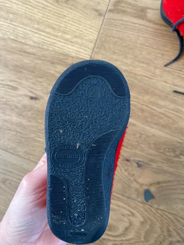 Chaussons - photo numéro 3