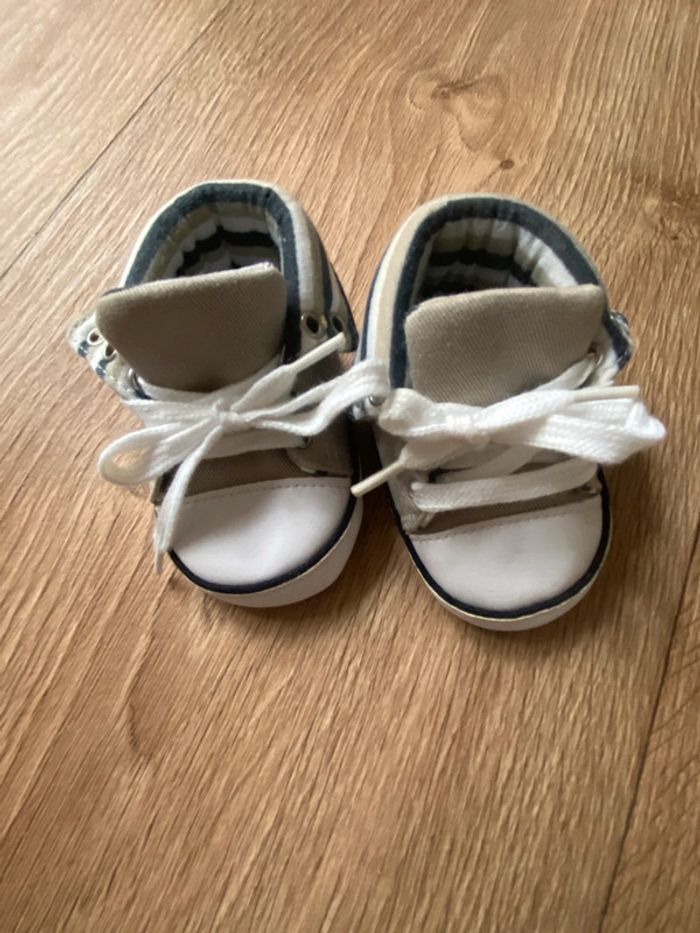 Baskets bébé - photo numéro 2