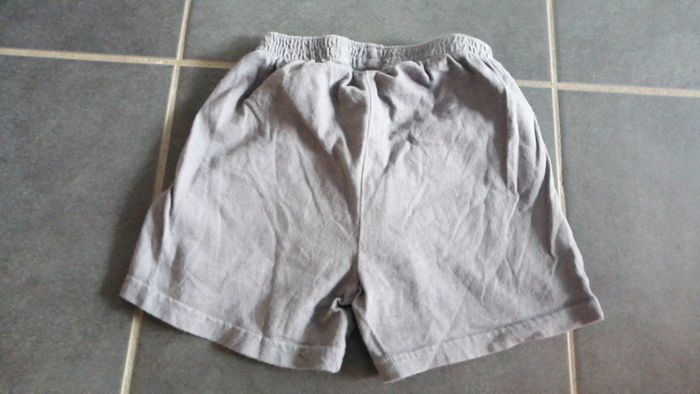 Short 4 ans domyos - photo numéro 2