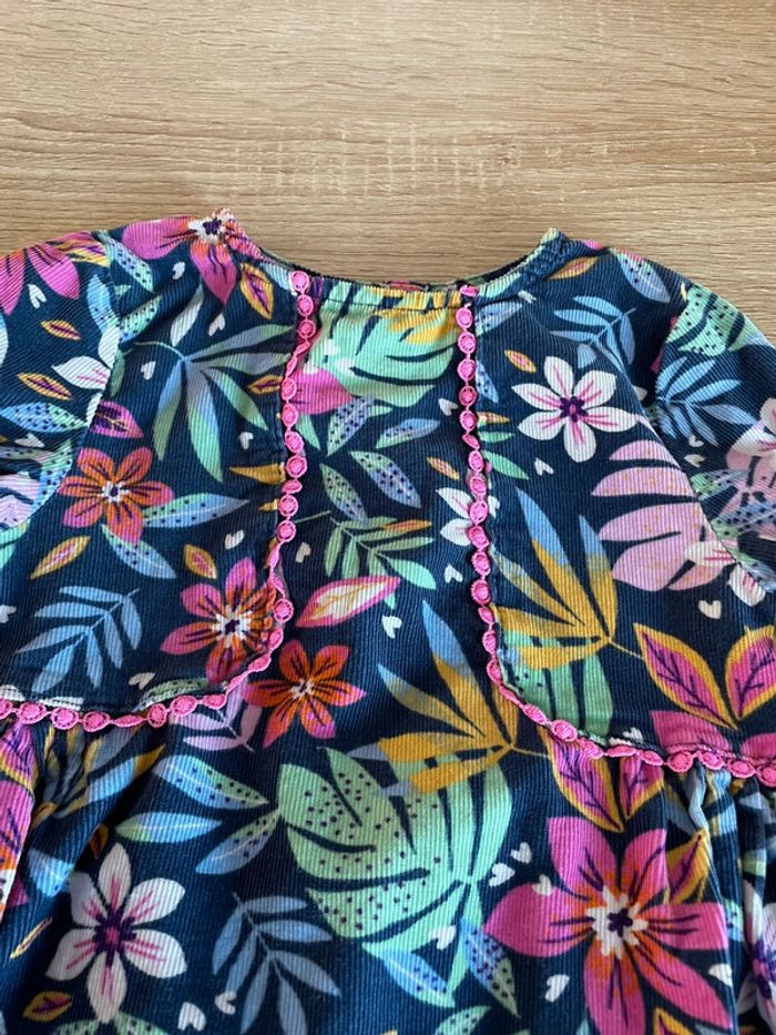 Robe 3 ans du pareil au même - photo numéro 2