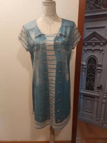 T-shirt imprimé faux ensemble jean