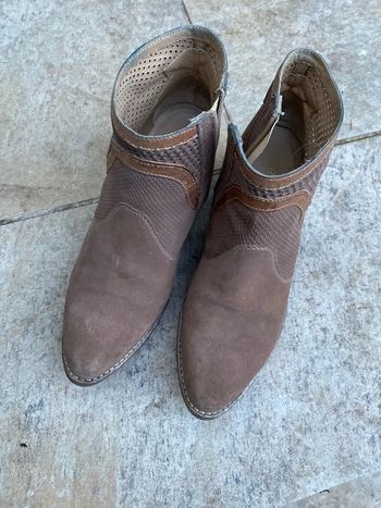 Boots KHRIO