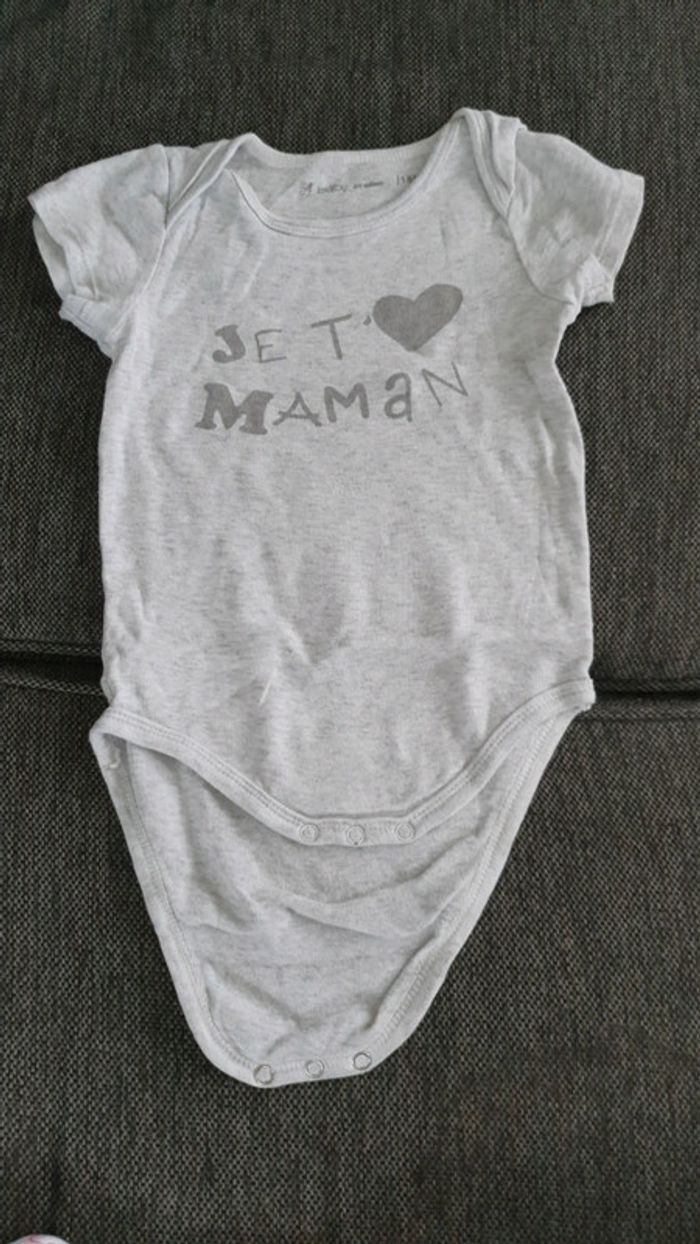 Lot de 6 bodies 18 mois - photo numéro 2