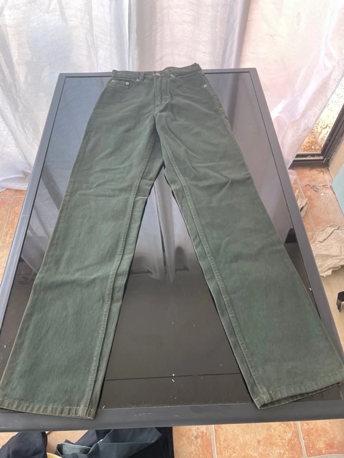 Jean de la marque Teddy en taille 34