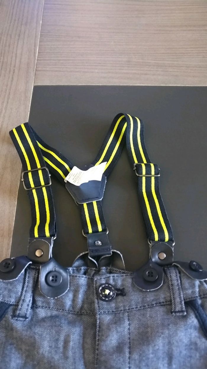 Pantalon à bretelles kiabi 12 mois - photo numéro 2