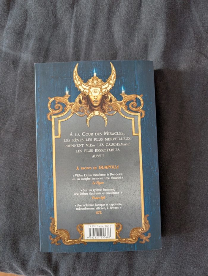 Vampyria tome 2 - la Cour des Miracles - photo numéro 2