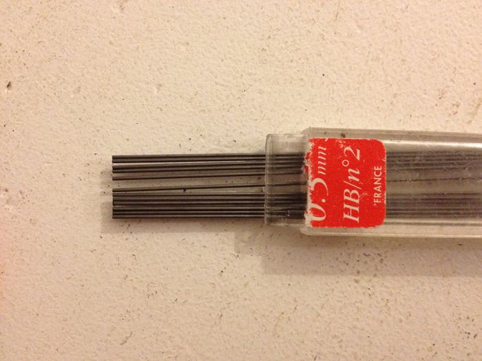 Lot mines pour recharger stylo crayon à papier - photo numéro 3