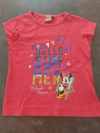 Tee-shirt 5 ans . Tbe