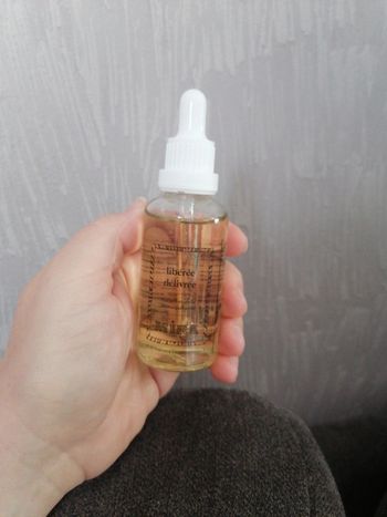 Huile démaquillante neuve Mira 50ml