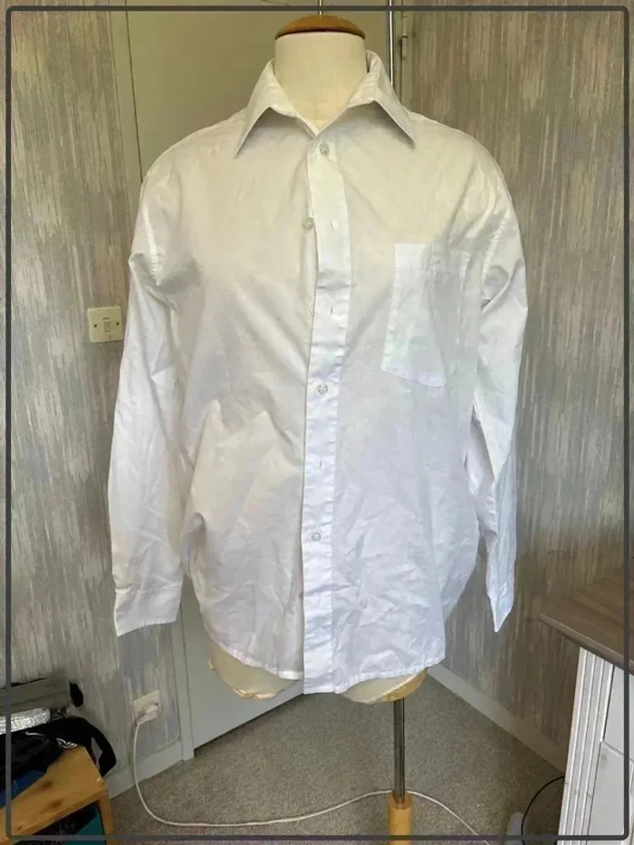 Chemise taille 39 us = 38 marque C&A