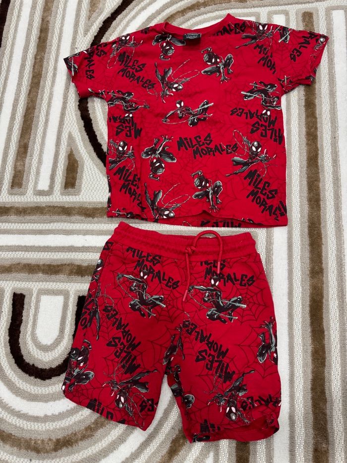Ensemble t-shirt + short Spider-Man Miles Morales Primark T.7-8 ans très bon état - photo numéro 6