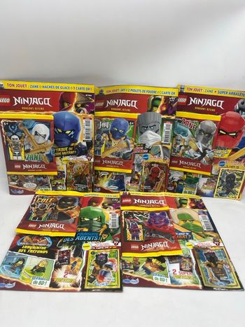 Lot de 5 livres d'activités magazines Lego Ninjago avec leurs figurines Neuf