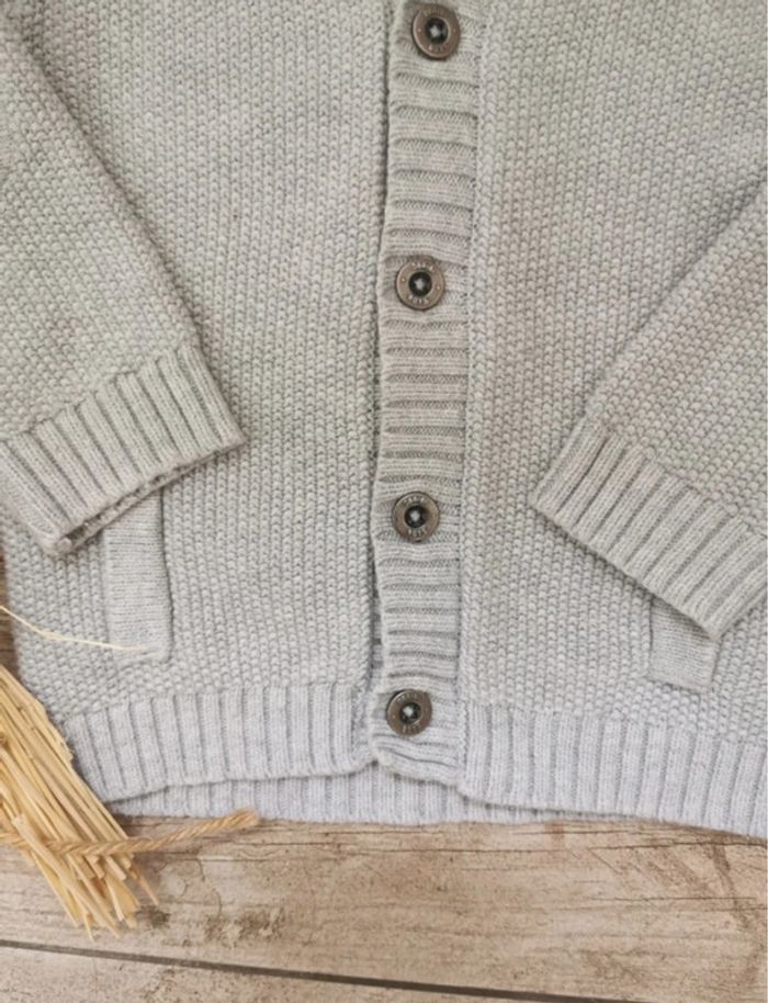 🎄Gilet en maille capuche Obaibi gris 18mois - photo numéro 4