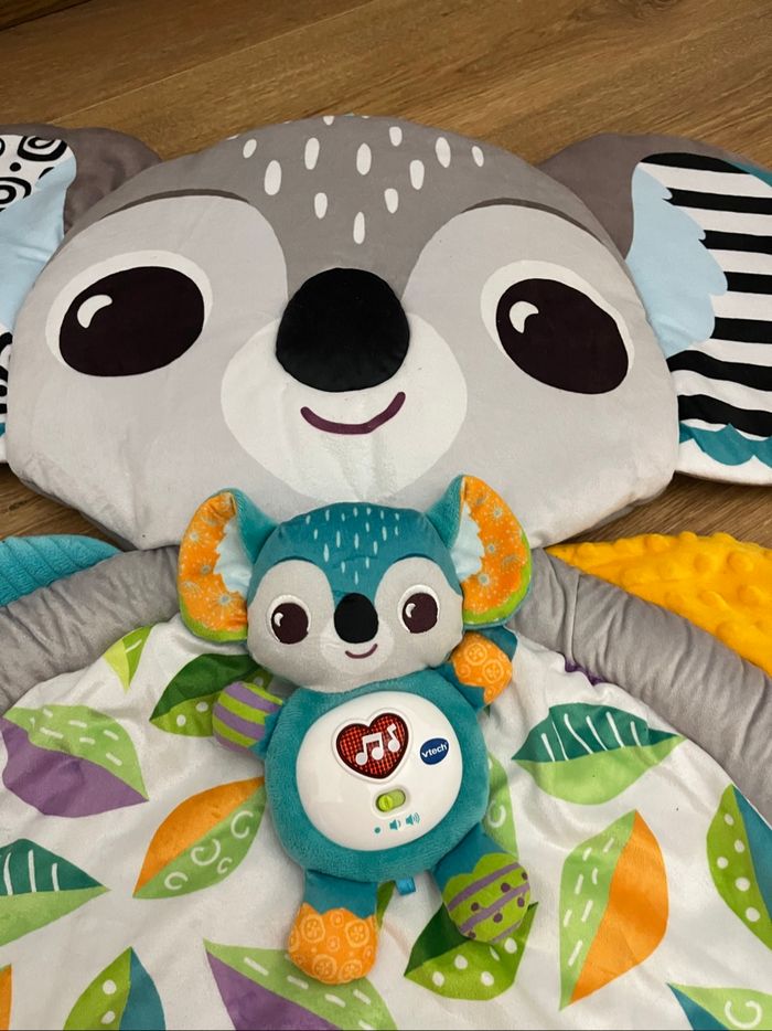 Tapis d’éveil pour bébé avec jouets - photo numéro 4