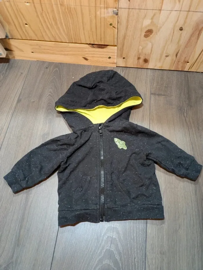 Gilet veste zippée mes petits cailloux 3 mois noir chiné fusée