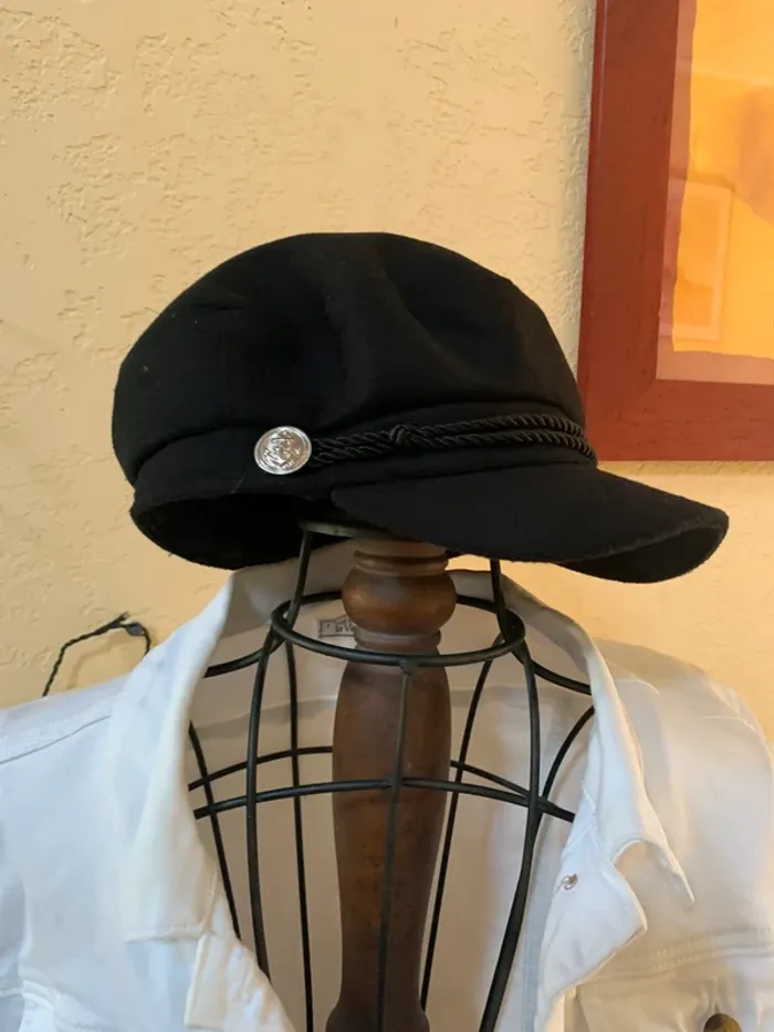 Casquette noire - photo numéro 3