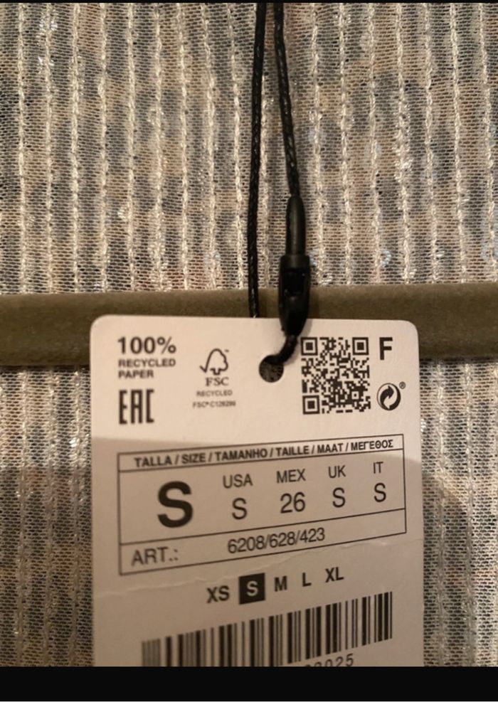 Chemise à sequins stradivarius taille S neuf - photo numéro 3