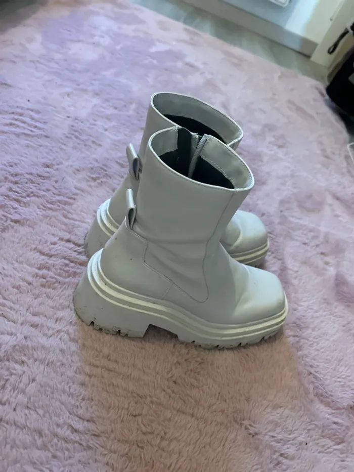 Bottes femme Zara 37 - photo numéro 2