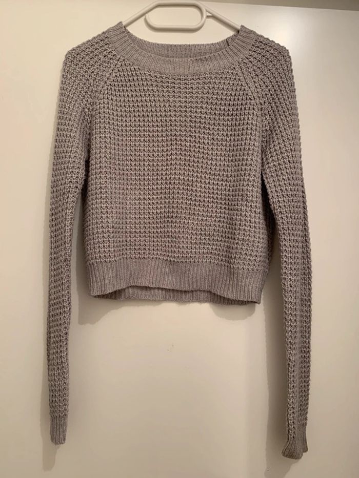Pull court gris