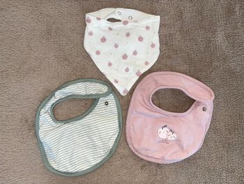 Lot de 3 bavoirs Kiabi